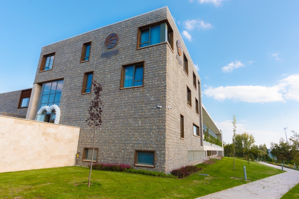 Akadémia Hotel